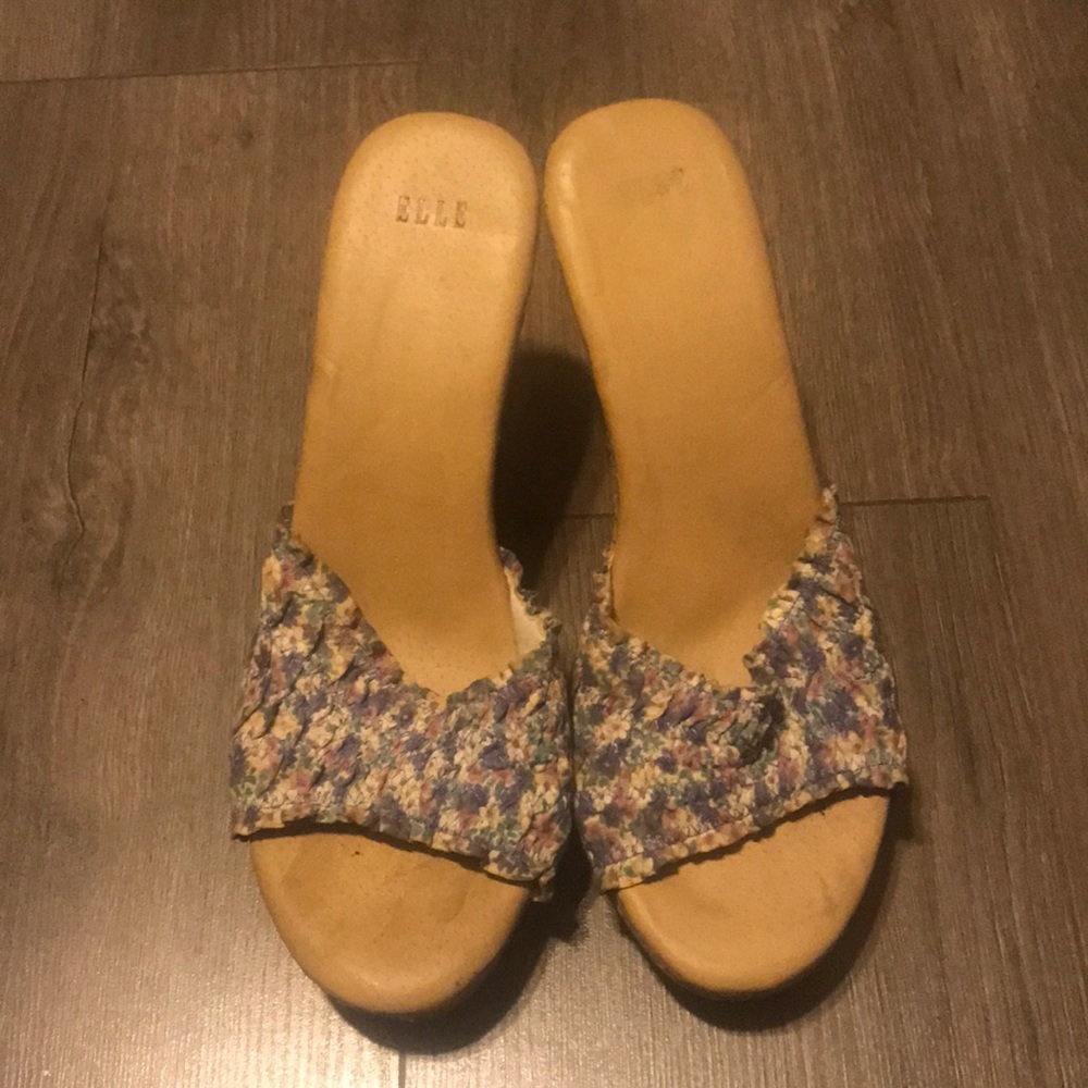 Elle Floral Print Wedge 9.5